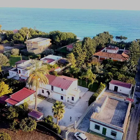 Lucia Holiday home Avola
